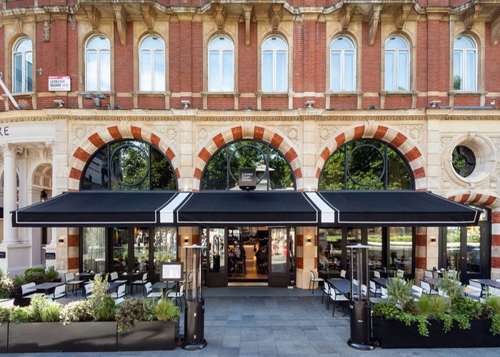 Greenwich Cantilever Awning